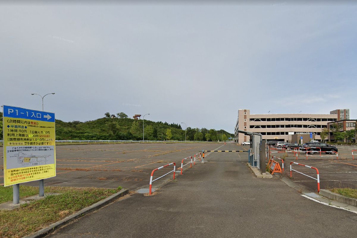 秋田空港 P1駐車場